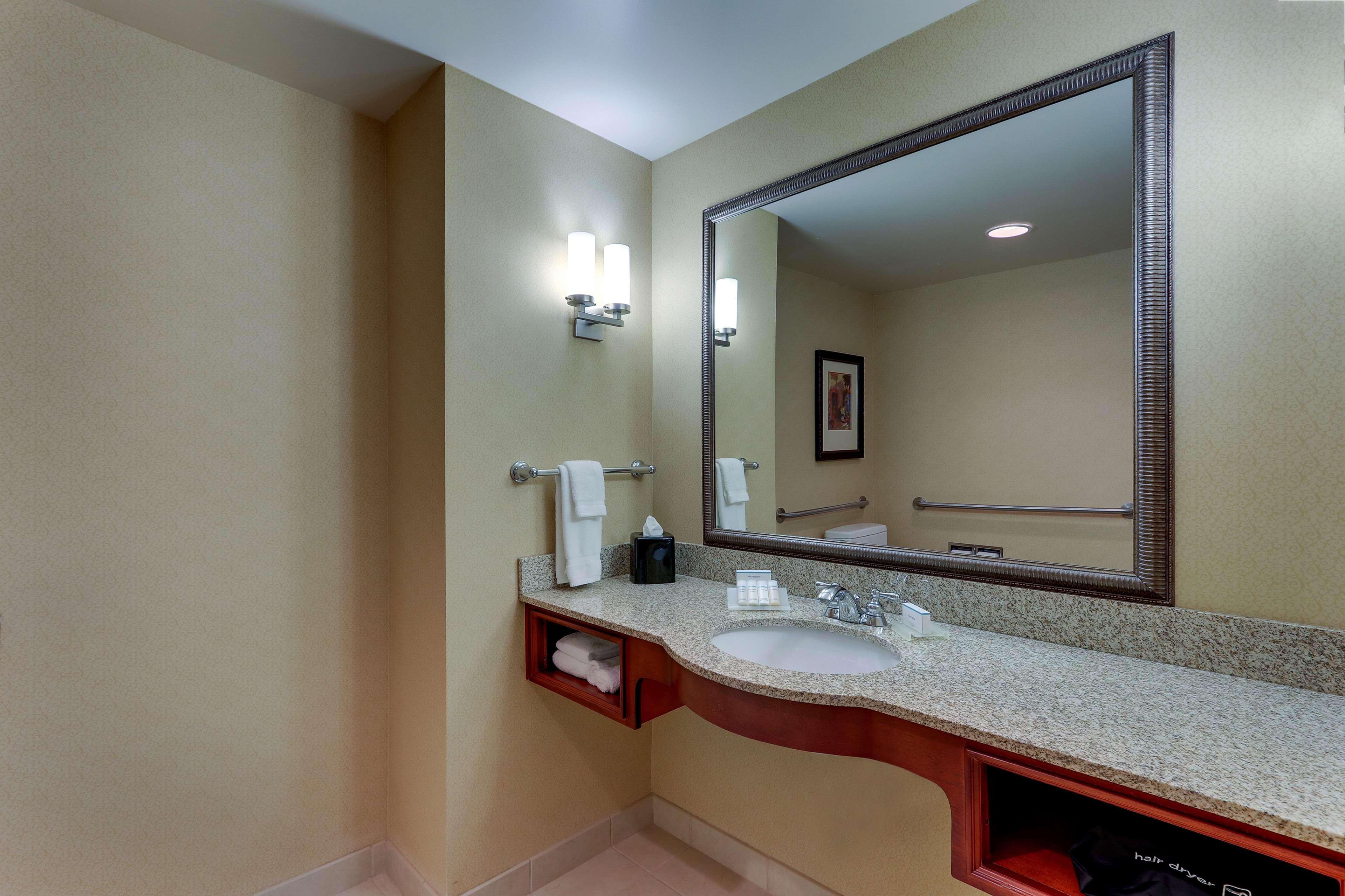 Hilton Garden Inn Indianapolis Airport Plainfield Εξωτερικό φωτογραφία